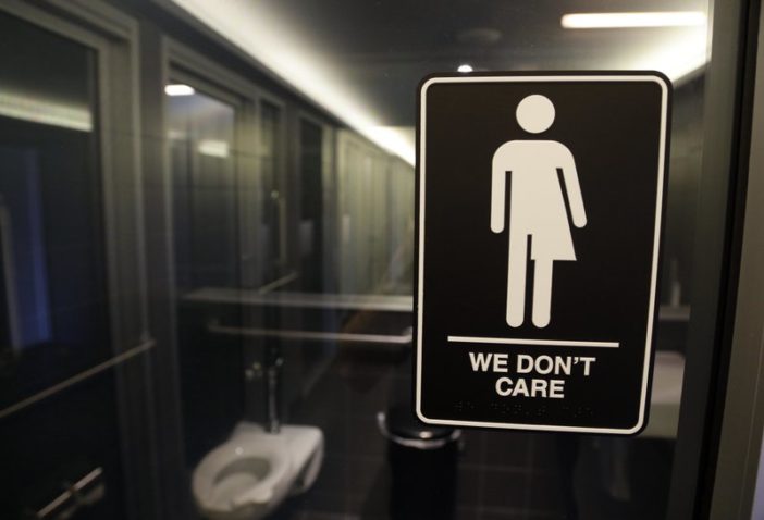 All schools in Scotland will have gender neutral bathrooms soon / LGBTQ
