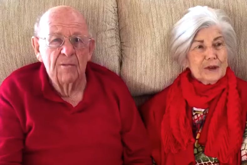 pa-nanna Dying grandpa proposes to his granddaughter’s girlfriend in this must-see video