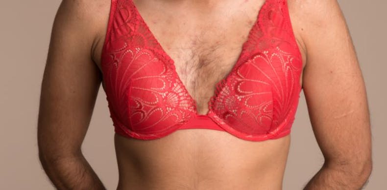 Court Overturns Mans Conviction For Wearing A Bra In His Own Home