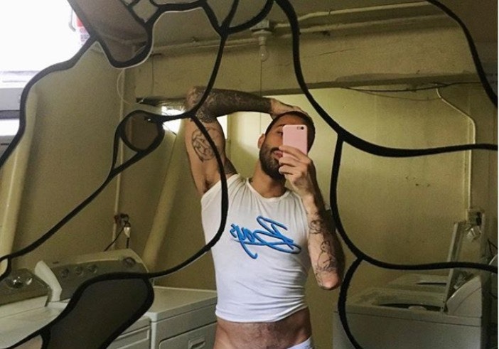 Mom Sent His Thirst Trap Photos To A Woodworker What Happened Next 