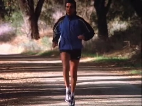 nike ad runner