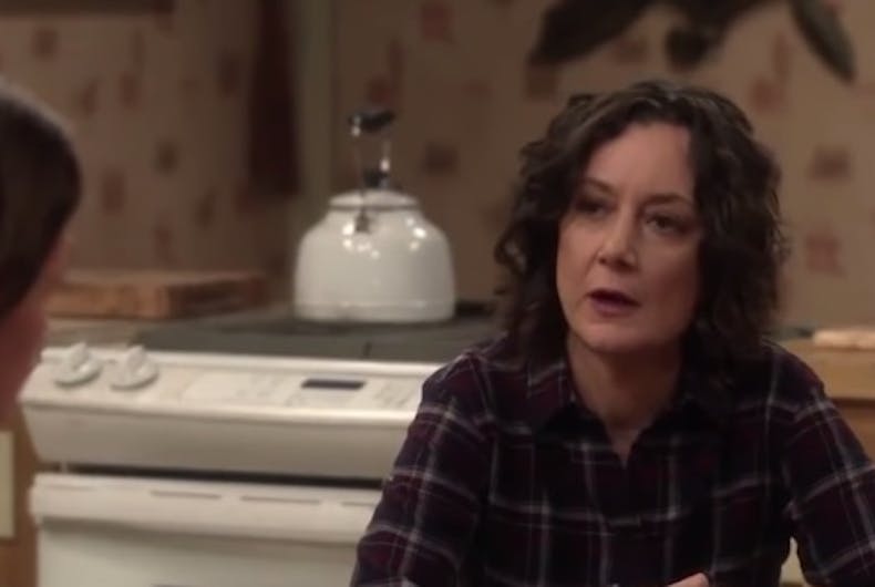 The-Conners-Darlene Sara Gilbert and Laurie Metcalf star in the