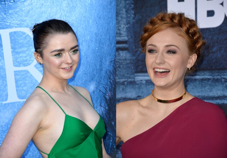 790px x 530px - Maisie Williams & Sophie Turner kept making out on the set of 'Game of  Thrones' â€“ The #Be-You Community