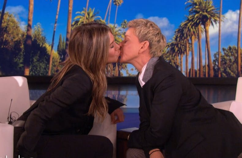 Jennifer Aniston and Ellen kissing